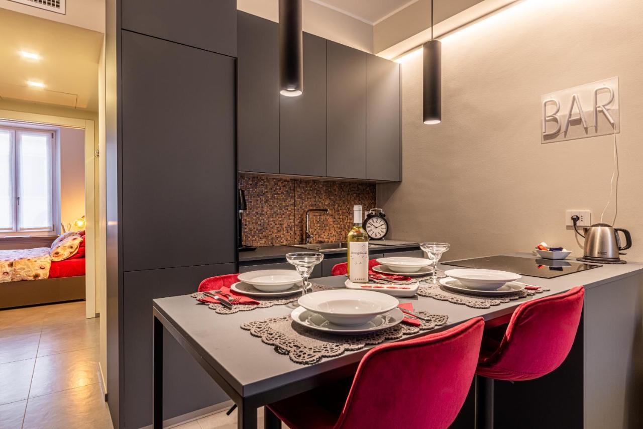 Duomo A 2 Fermate - Tiny Apartment In Pta Venezia Milano Dış mekan fotoğraf